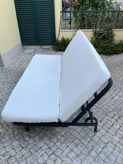 Sofá cama com colchão