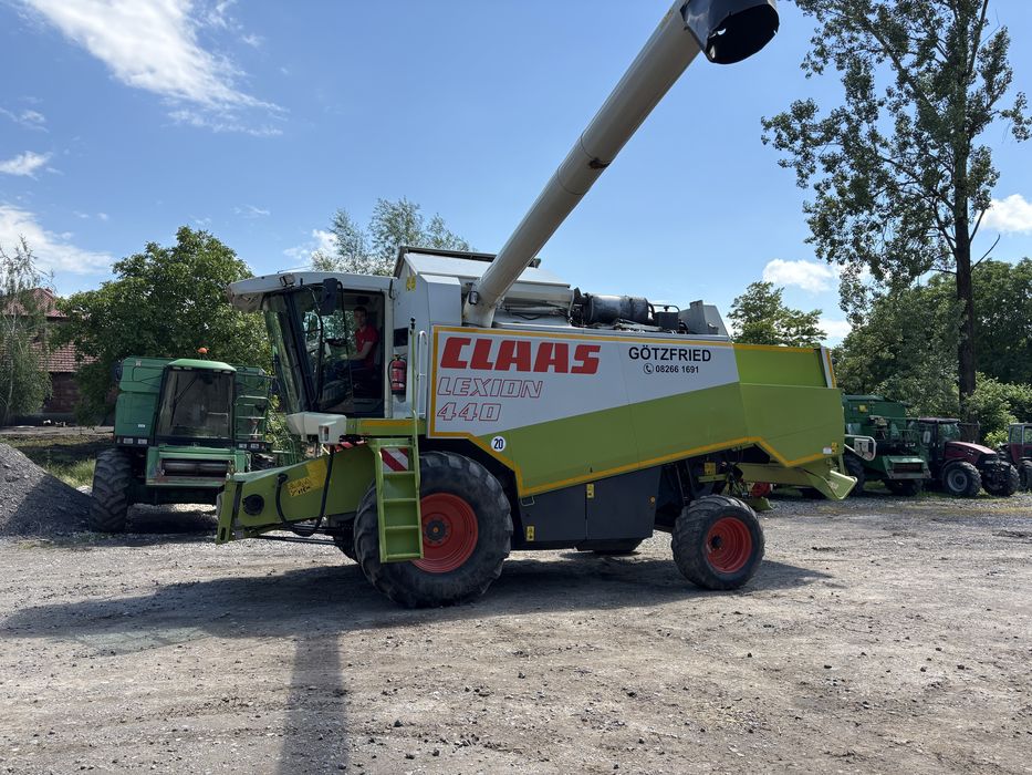 Claas Lexion 440.