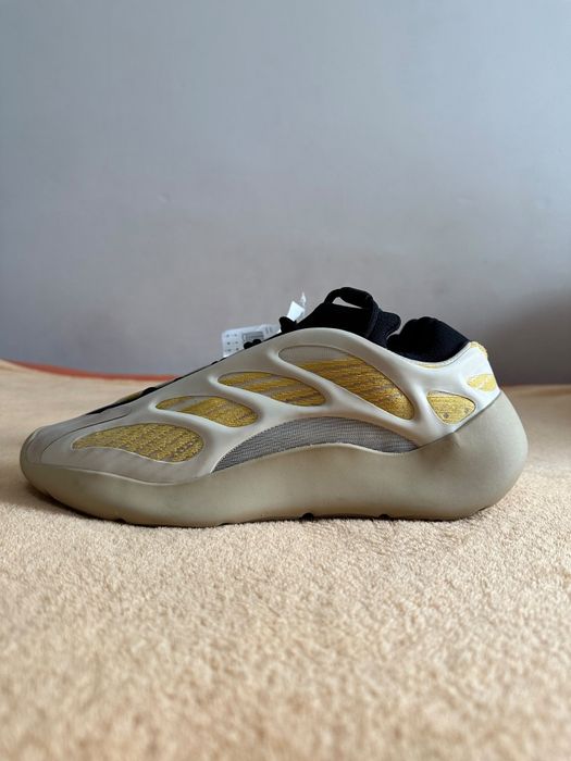 Yeezy 700 V3 nowe oryginalne