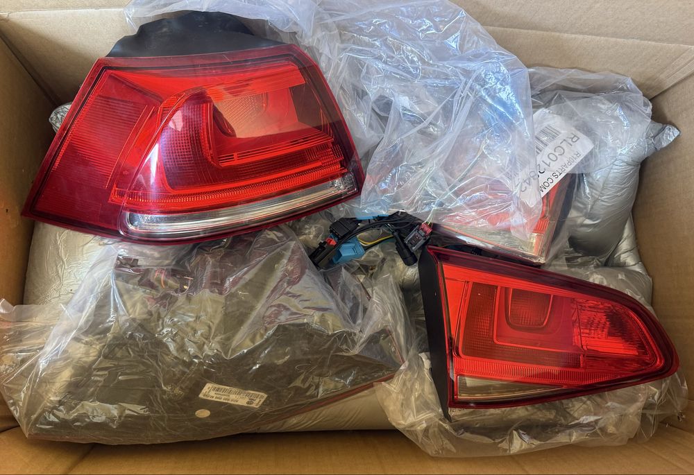 Farois traseiros originais golf 7 tdi
