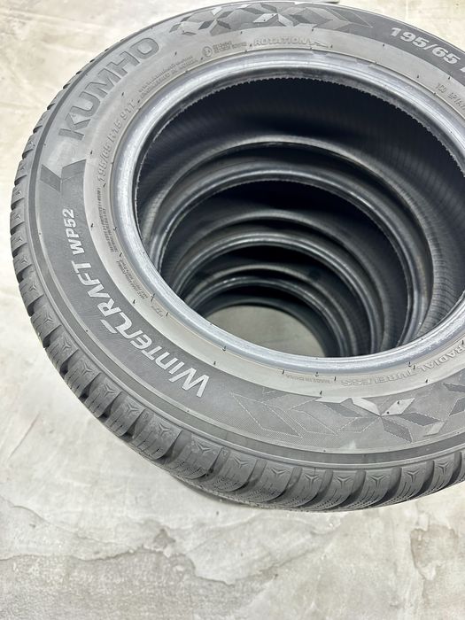 Комплект зимових  шин 195 65 15 91Т KUMHO WinterCraft WP52