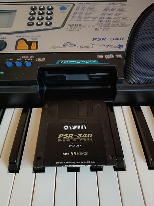 Teclado Yamaha PSR-340