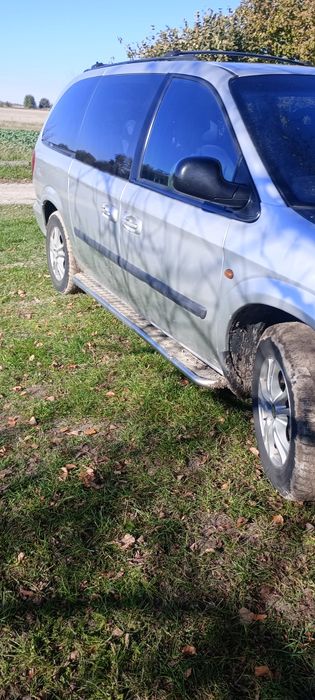 Два Крайслери гранд вояджер 2,5 срд