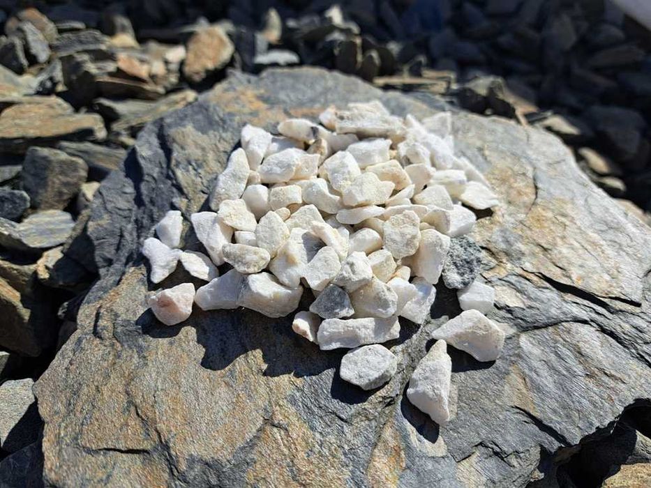 grys biały - ice, marmurowy, pod panele fotowoltaiczne