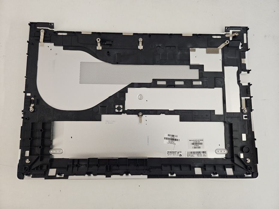 Vendo Bottom/lower cover p/ HP Elitebook 755/850  G5 PN: L14360.001