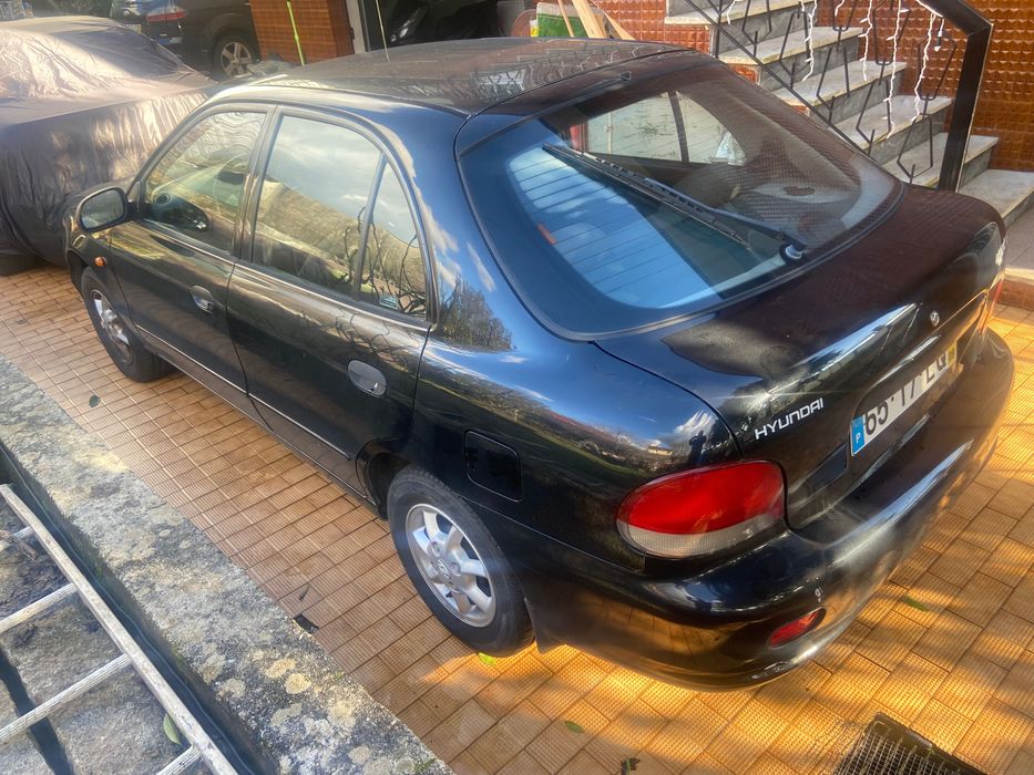 Hyundai accent GLS 1300