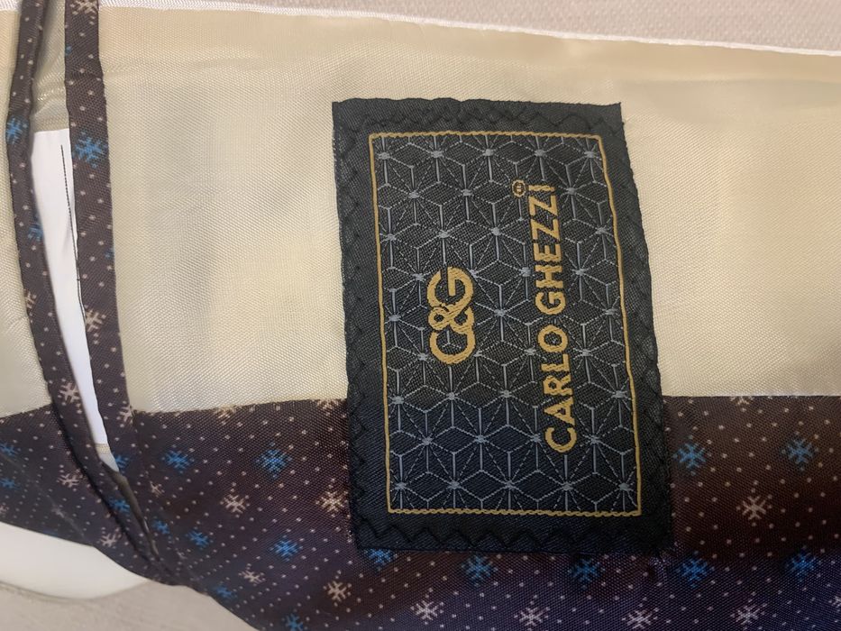 Чоловічий костюм трійка