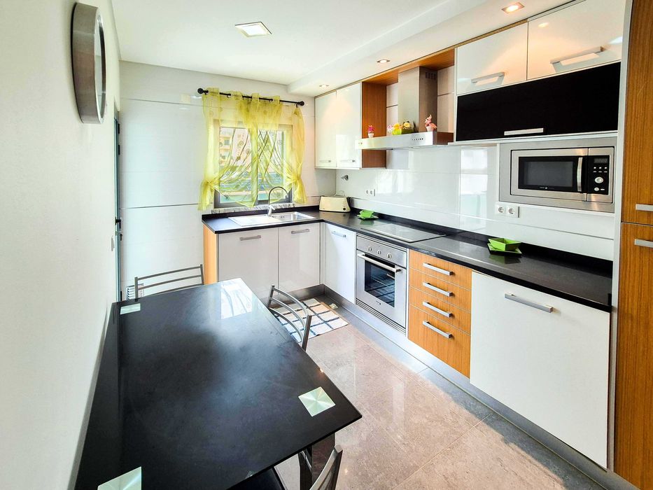 Apartamento T2 com A/C - Perto da Praia - Armação de Pêra