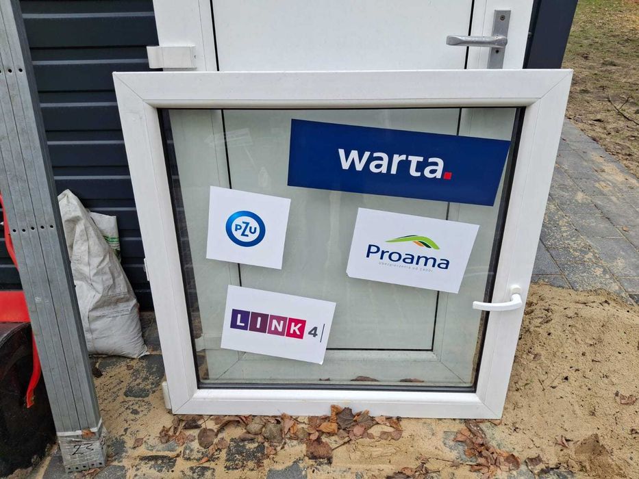 Okna drzwi bez ościeżnic