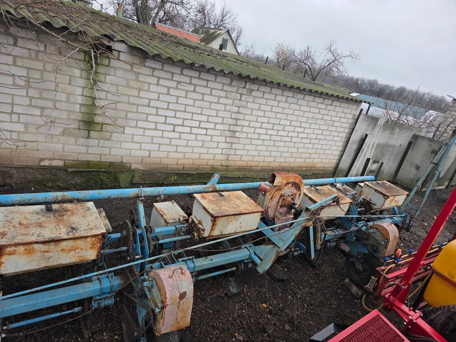 СУПН 8 КРН сівалка Супн 8 прополочний культиватор КРН