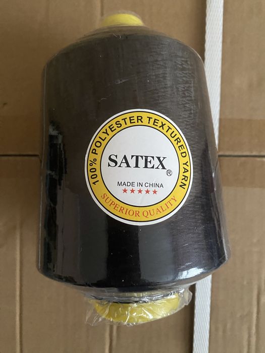 Нитки швейные  черные 40