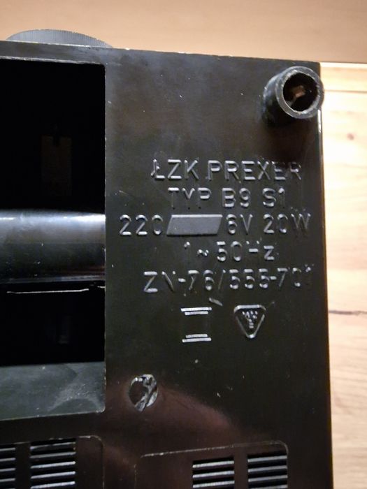 Rzutnik Ania plus 4 bajki i żarówka