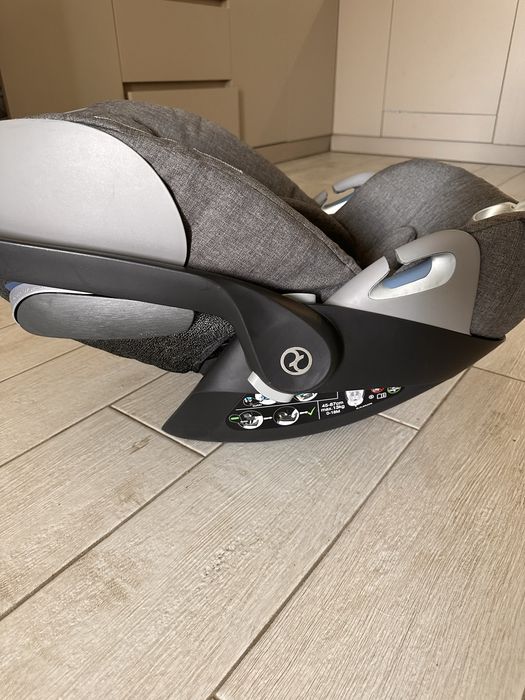 Автокрісло cybex