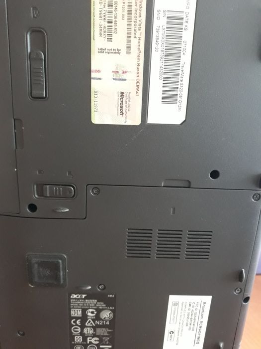 Ноутбук Acer в рабочем состоянии