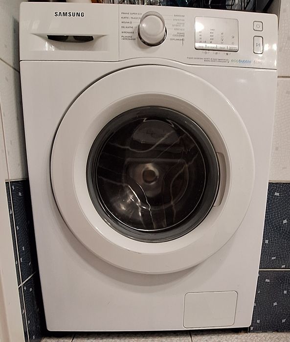 Pralka Samsung  w bardzo dobrym stanie