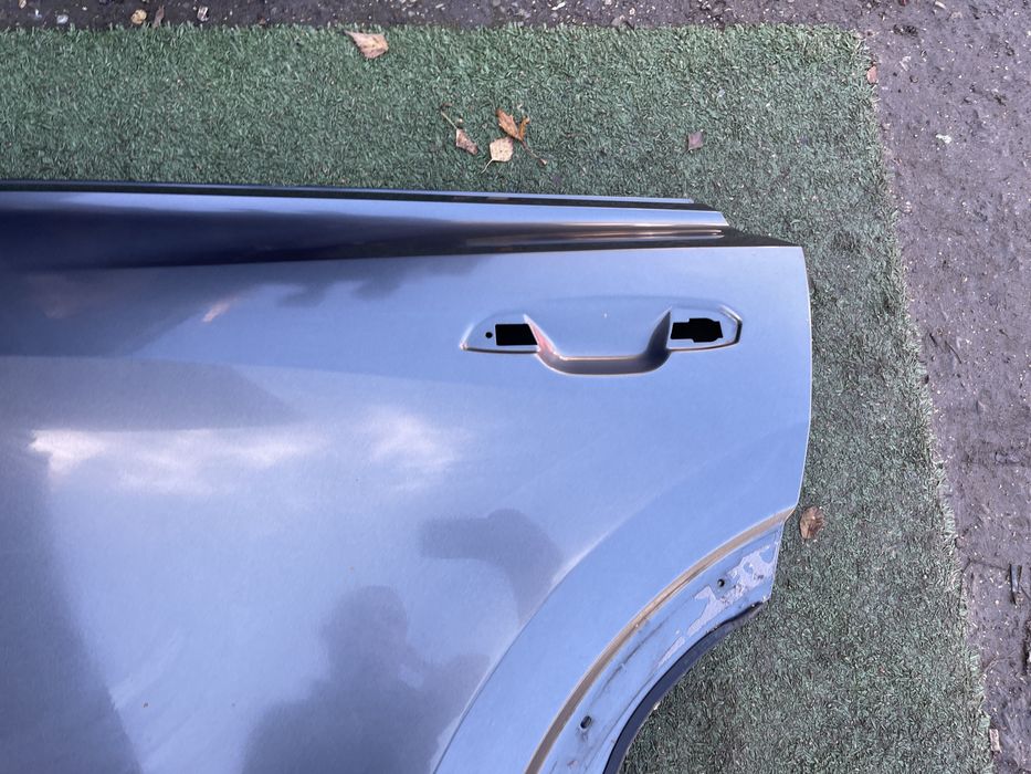 Двері задні ліві колір 6Y / Z7S AUDI Q8 4M8 2018-2022