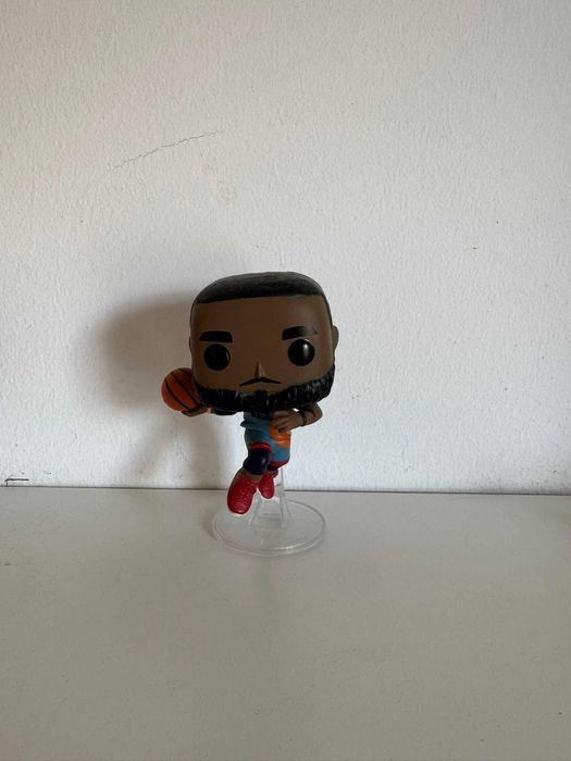 Funko POP! Figure: Movies – Space Jam 2 – LeBron James #109064730279308931120