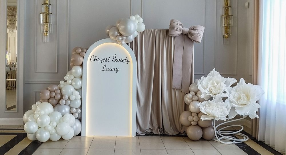 Dekoracje balonowe, ścianka balonowa do zdjęć