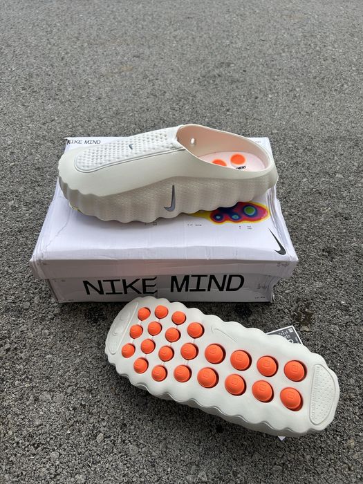 Nike Mind 001 Slide Light Bone