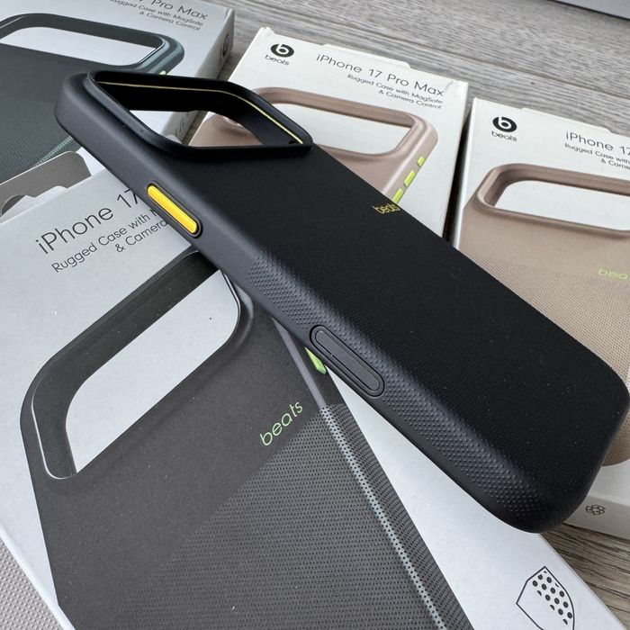 Чохол Apple Beats Case Magsafe для 17 Pro/18 Pro | 17 Pro Max/18 Pro Max з кнопкою AI (Camera Button)