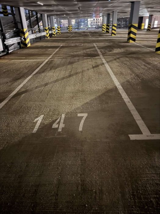 Здам в оренду паркомісце. ЖК Krystal