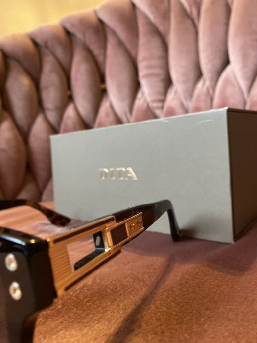 Okulary damskie przeciwsłoneczne DITA