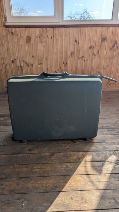 Чемоданы валізи