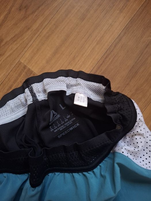 Шорти Reebok для бігу залу фітнесу розмір L Л біг зал фітнес