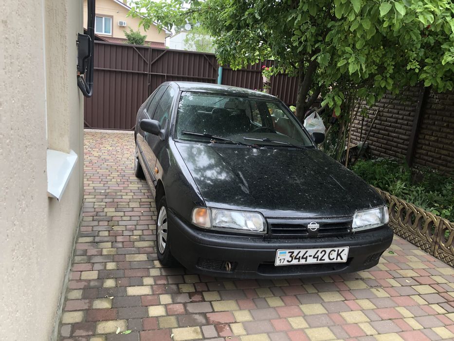 Nissan Primera P10
