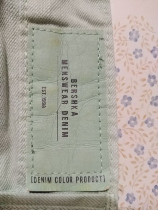 Vendo calça de ganga novas para homem bom estado