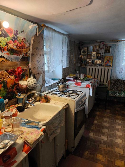 Продам добротный дом с подвальным этажом с.Усатово. Рядом Нерубайское,