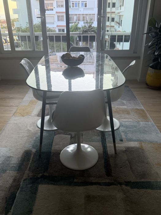 Dinging table set
