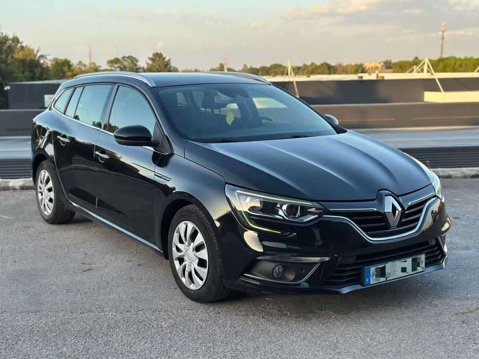 Renault Mégane 1.5 Blue dCi 115cv EDC | Automático | Impecável