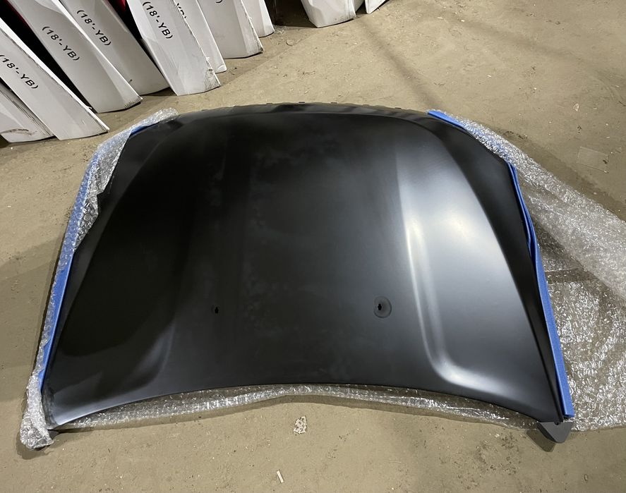 Бампер передний Jeep Cherokee KL 2014 2015 2016 2017 2018 джип чироки