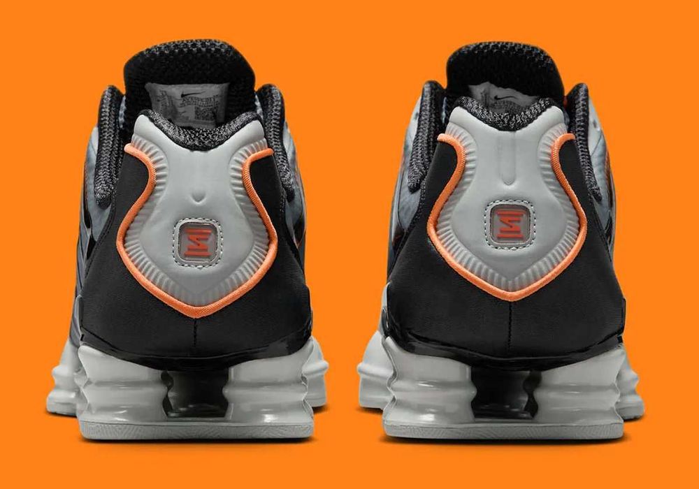 Оригінал! Кросівки Nike Shox TL AV3595-011 US 9 US 9.5