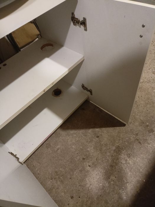 Умывальник с тумбочкой