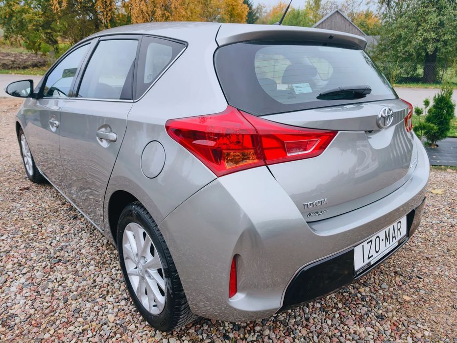 Toyota Auris