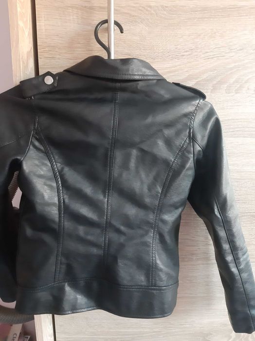 Kurteczka dziewczęca 140