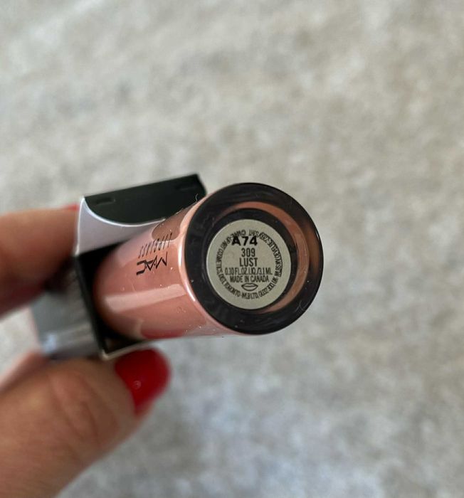 MAC Lipglass- NOWY!