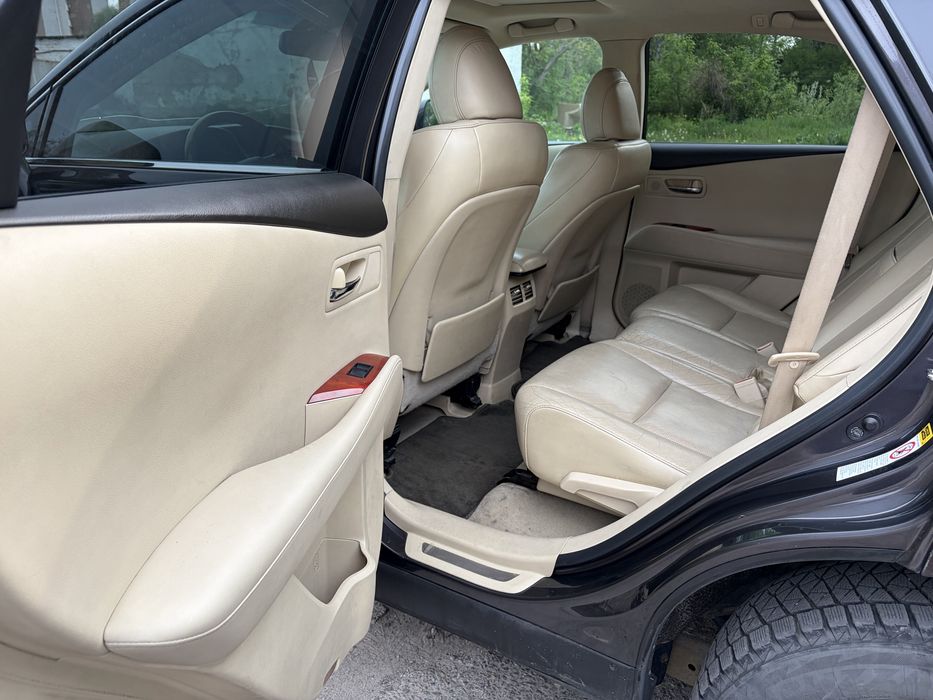 Продам Лексус рх 350 с родным пробегом