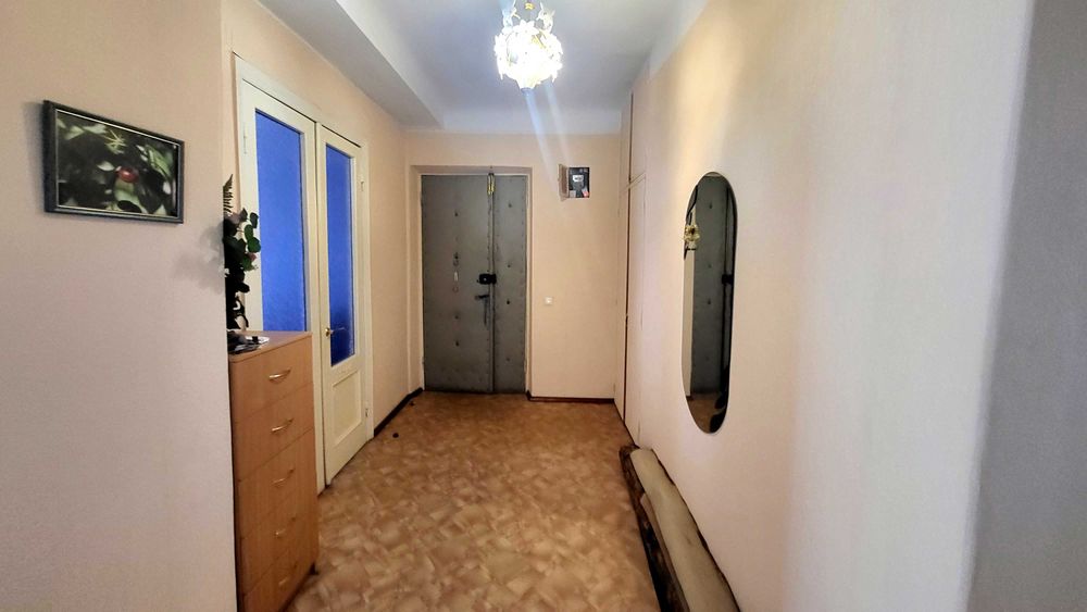 Продаж 2-х к.кв. вул. Валерія Лабоновського буд. 19, 3-й поверх