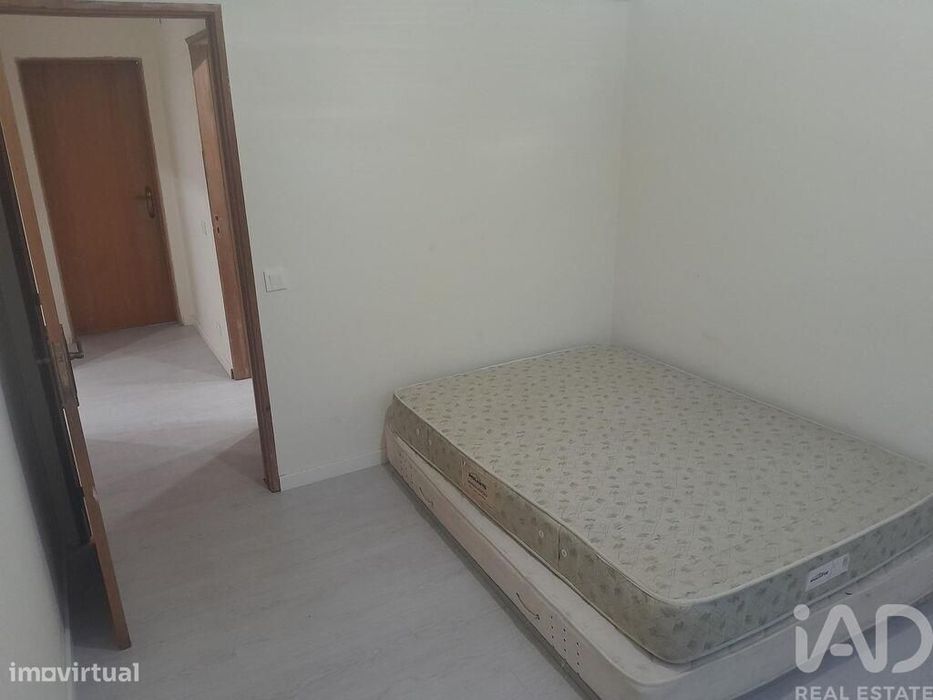 Apartamento T3 em Azeitão
