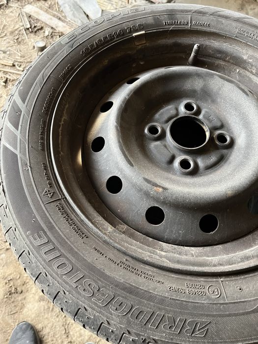 Диски резина шини літо 165/65/14