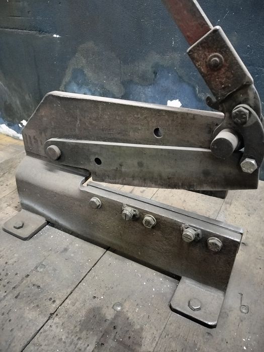 Máquina cortar chapa