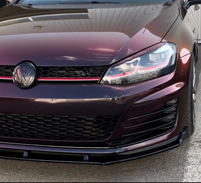 Lip VW Golf MK7 e MK7.5 em preto brilhante (novo)