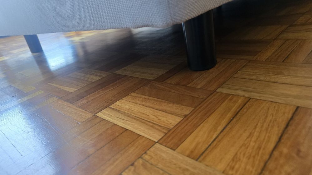 Cama estofada de  solteiro com colchão