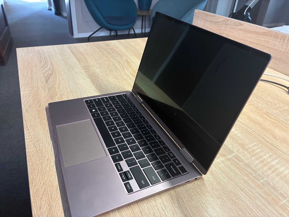 Samsung Galaxy Book Pro 13.3" FHD Intel Core i7-1165G7 2.80GHz 16GB 512GB SSD