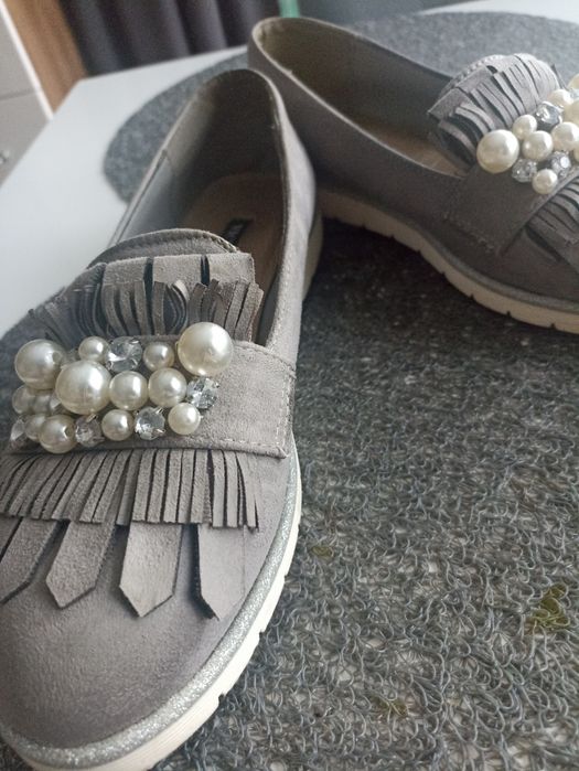 Buty damskie rozm.39