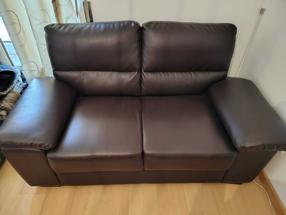 Sofá Beliani comprado em 2020, muito pouco uso, como novo