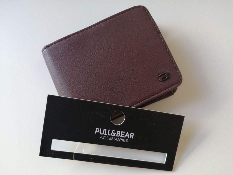 Carteira nova a estrear Pull&Bear